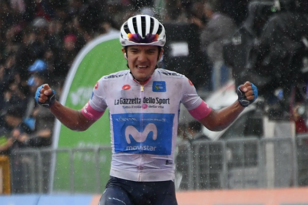 Carapaz le dio la primera victoria a Ecuador en las grandes del ciclismo