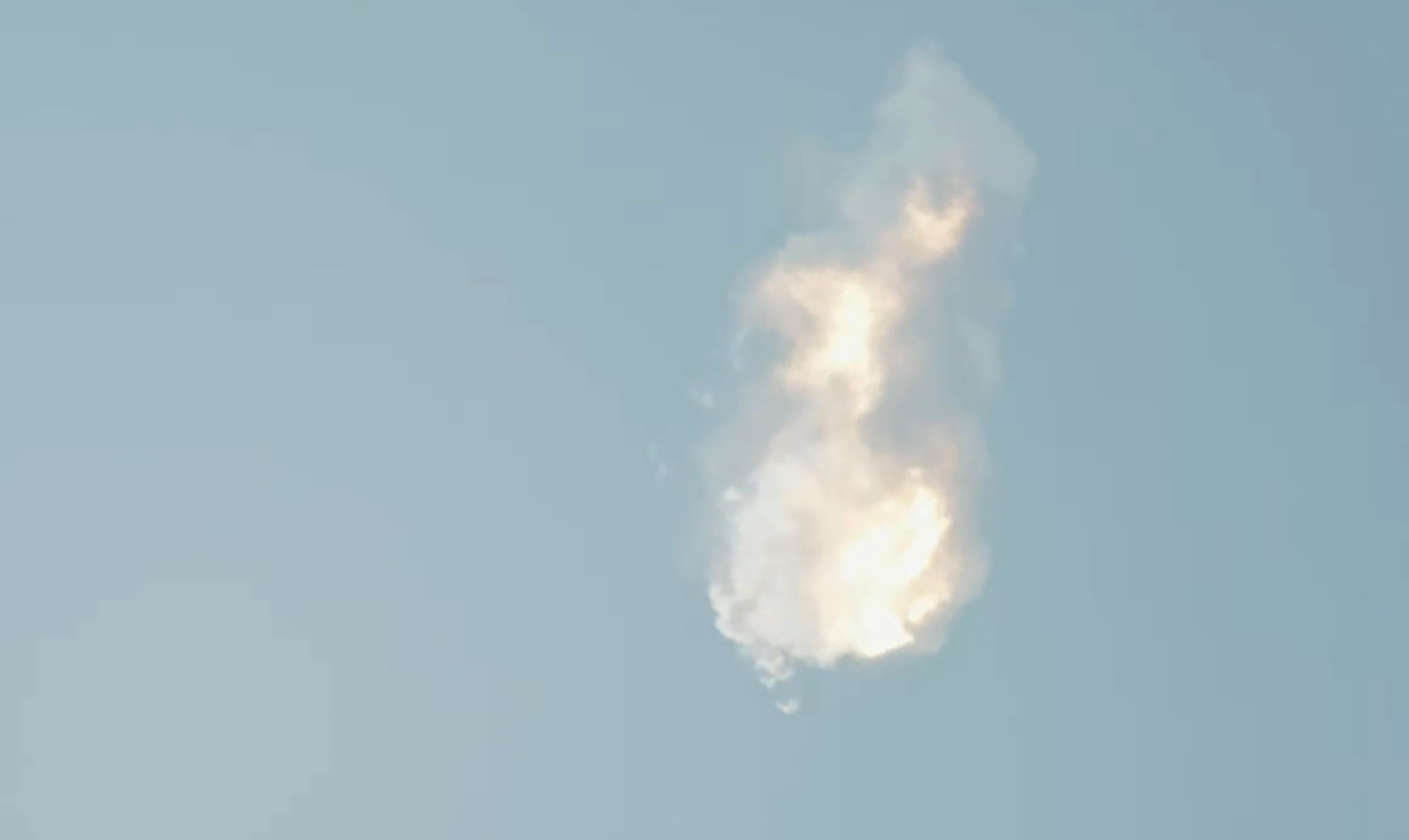 Nave Starship, de SpaceX, explota durante su primer vuelo de prueba