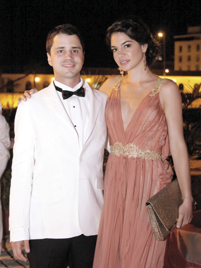 Tomas Uribe e Isabel Sofía Cabrales