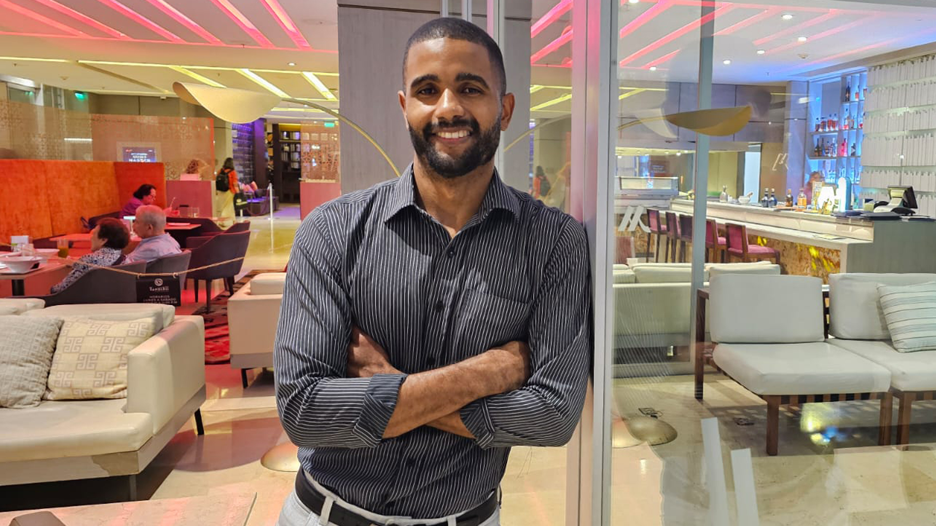 La historia del emprendedor autodidacta que creó un sistema de pagos, inclusivo, en el Valle