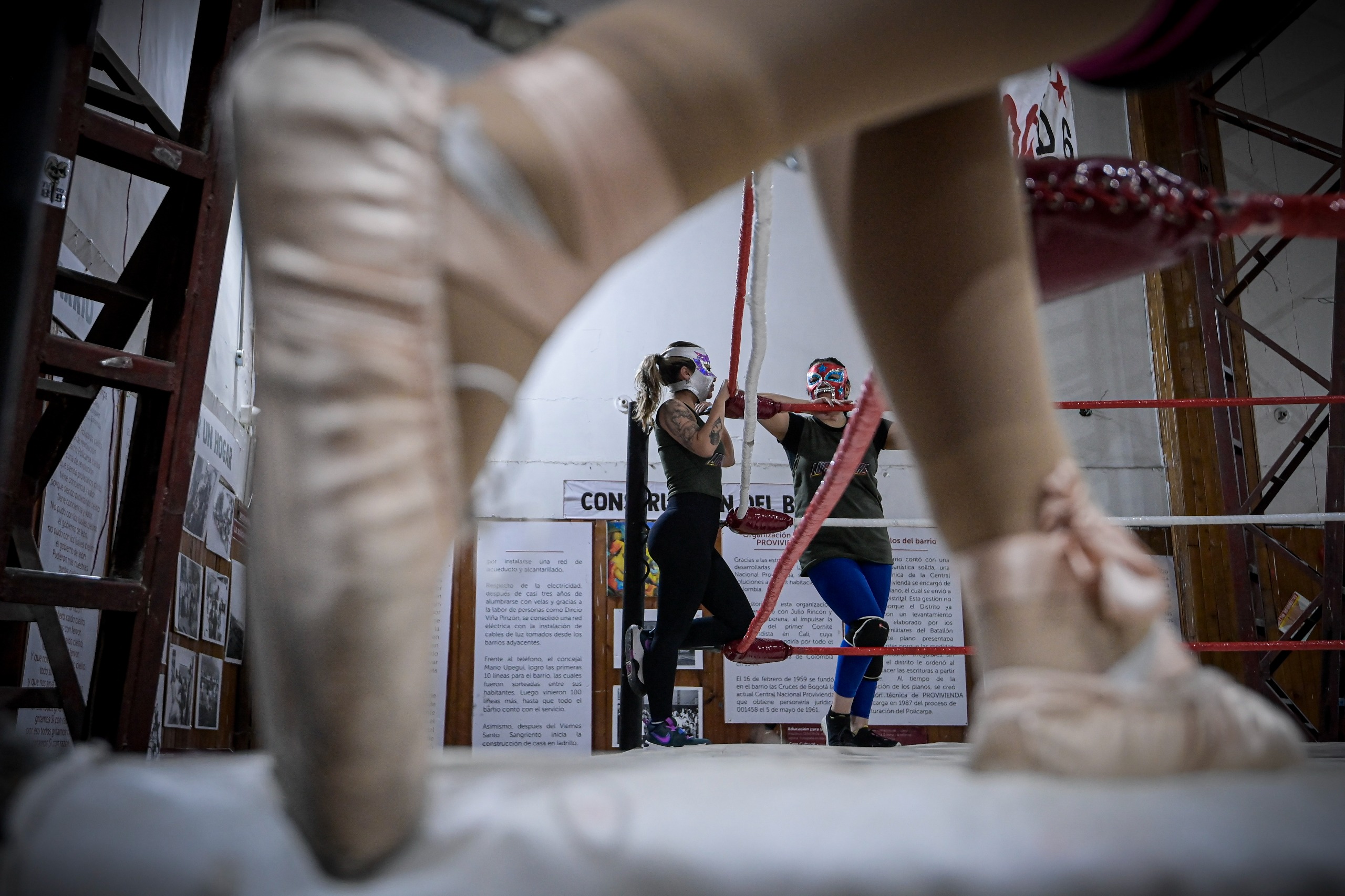 Las enmascaradas que reescriben el futuro de la lucha libre en Bogotá