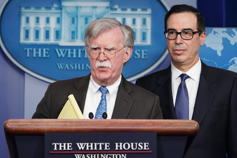 «5.000 soldados en Colombia»: Cancillería desconoce motivo de anotación en libreta de Bolton
