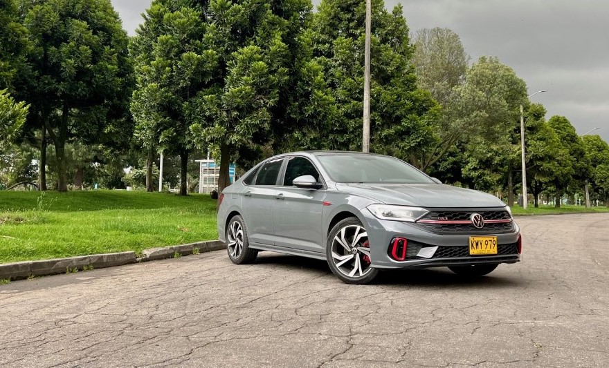 Volkswagen Jetta GLI en Colombia, a prueba: ¿cumple como un carro deportivo?