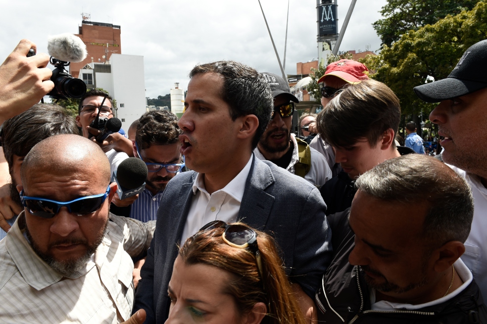 Guaidó confirma conversaciones con funcionarios del gobierno de Maduro