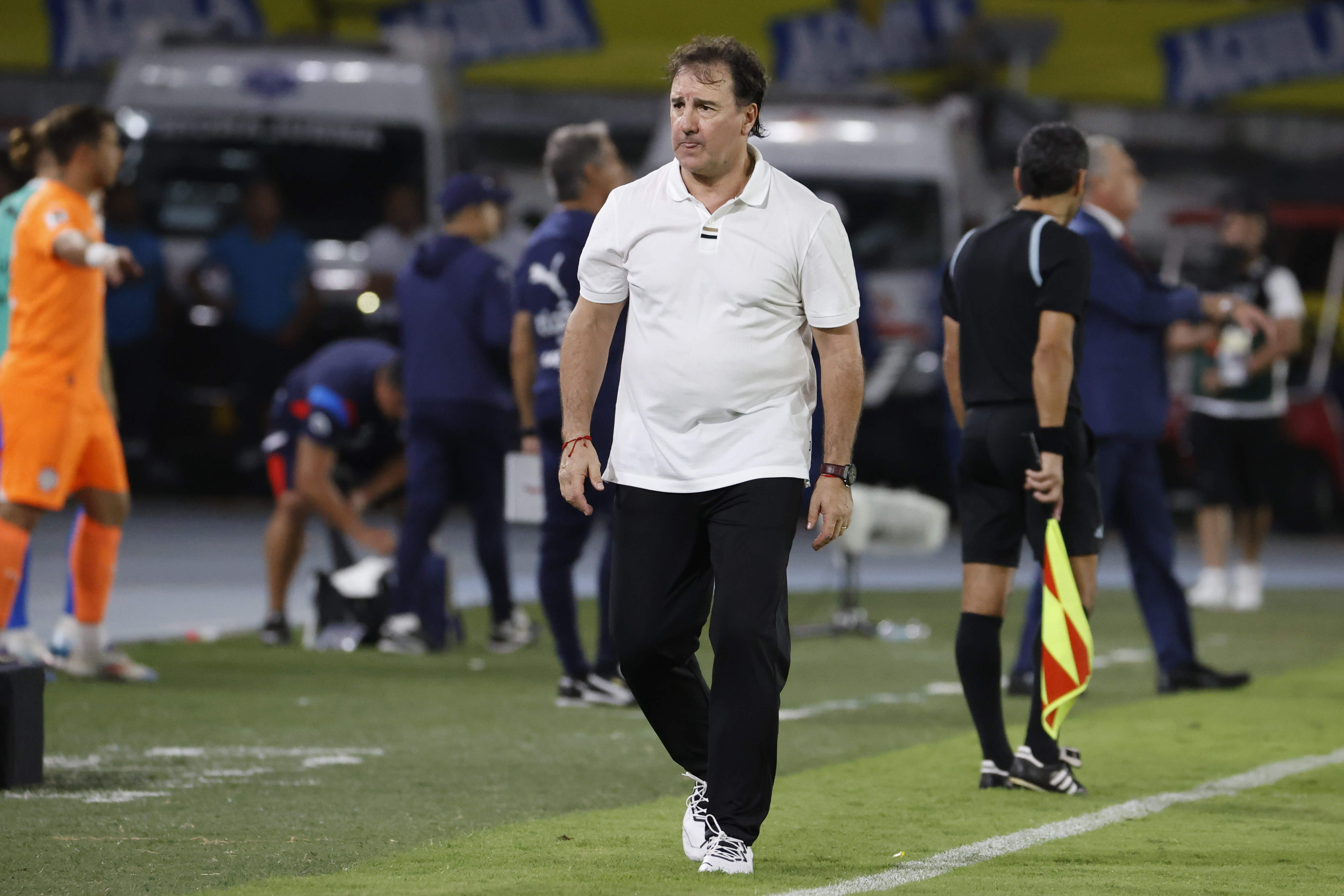 “Ganar es importante, ojalá jugar bien”, Néstor Lorenzo sobre el debut en el Mundial.