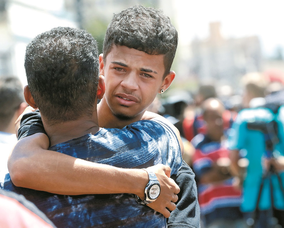 Lo que Brasil no aprendió de la tragedia por armas en Estados Unidos