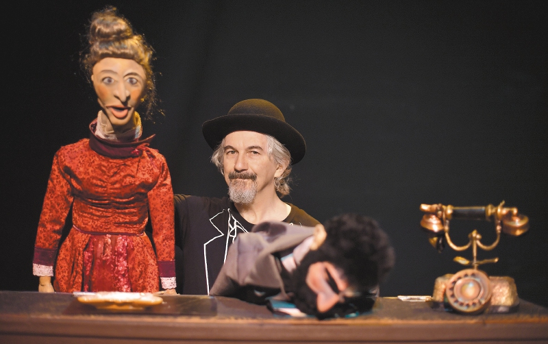Freud, el psicoanalista convertido en marioneta
