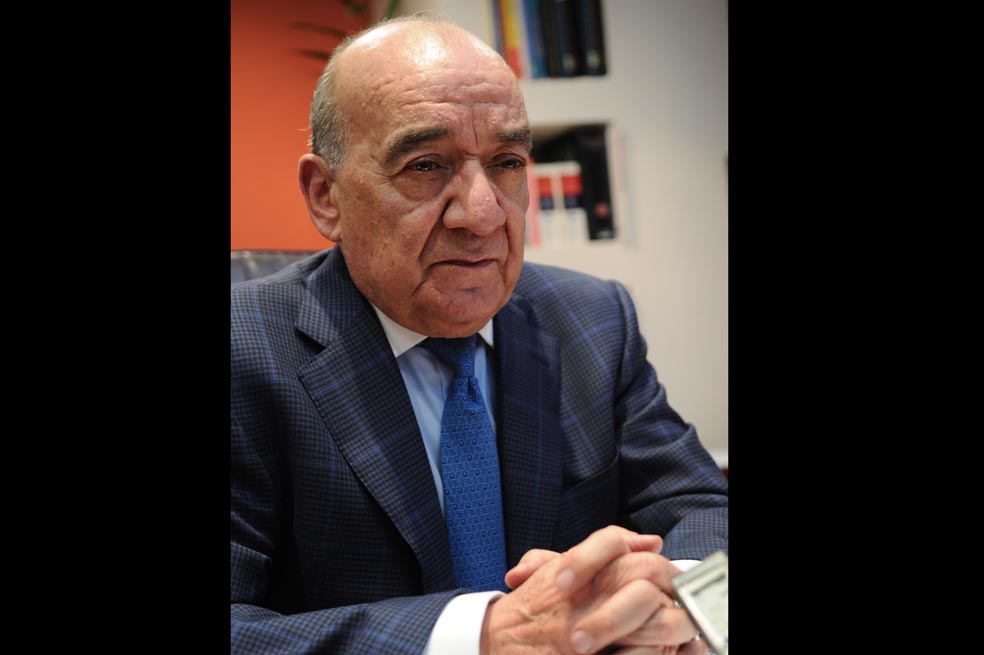 El hombre de las preguntas