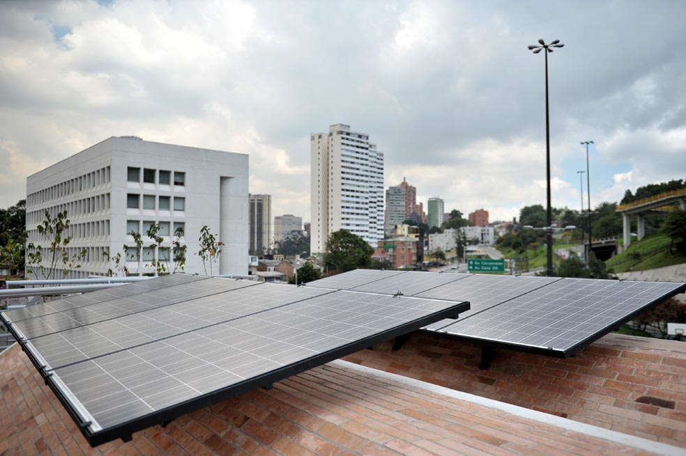 Jorge Tadeo Lozano, la universidad movida por energía solar