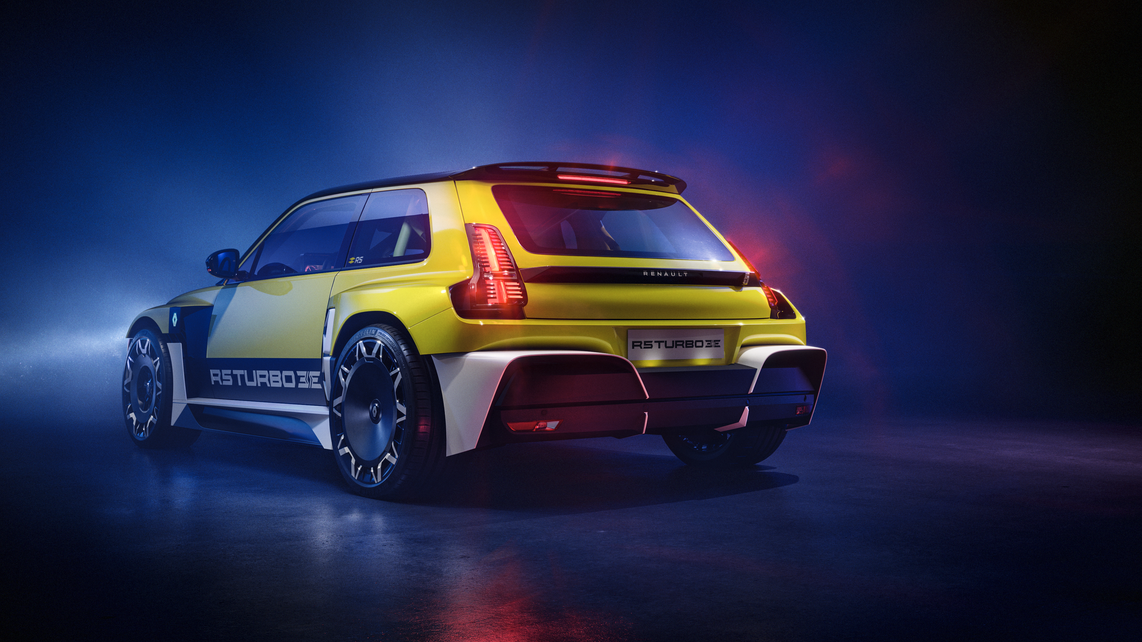 Renault lanza el R5 Turbo 3E, el primer mini-superdeportivo eléctrico de la marca