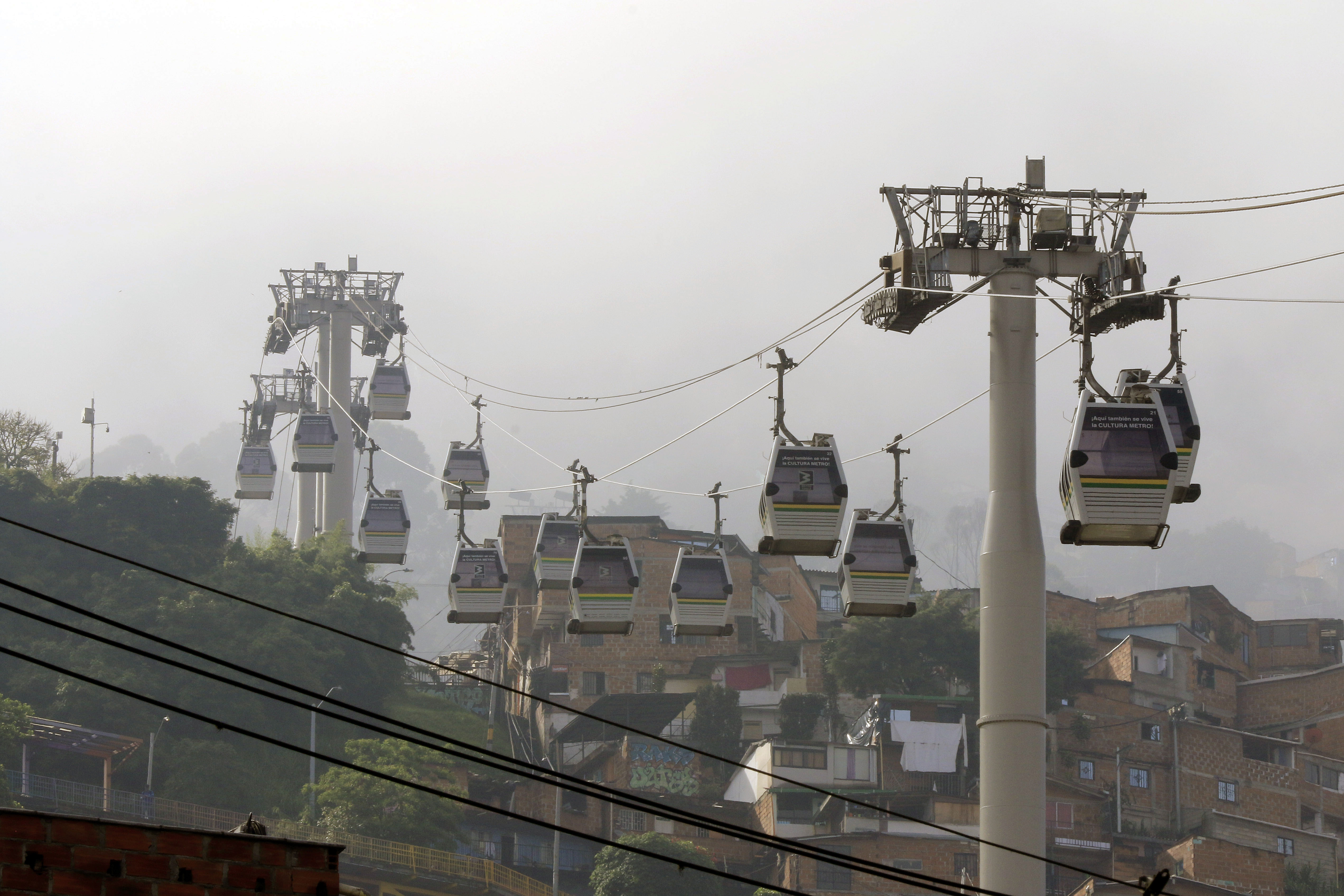 Por inconveniente técnico, línea J del Metrocable en Medellín no ha operado