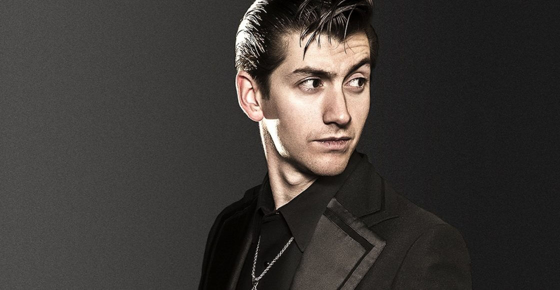 Alex Turner fue a la luna y volvió