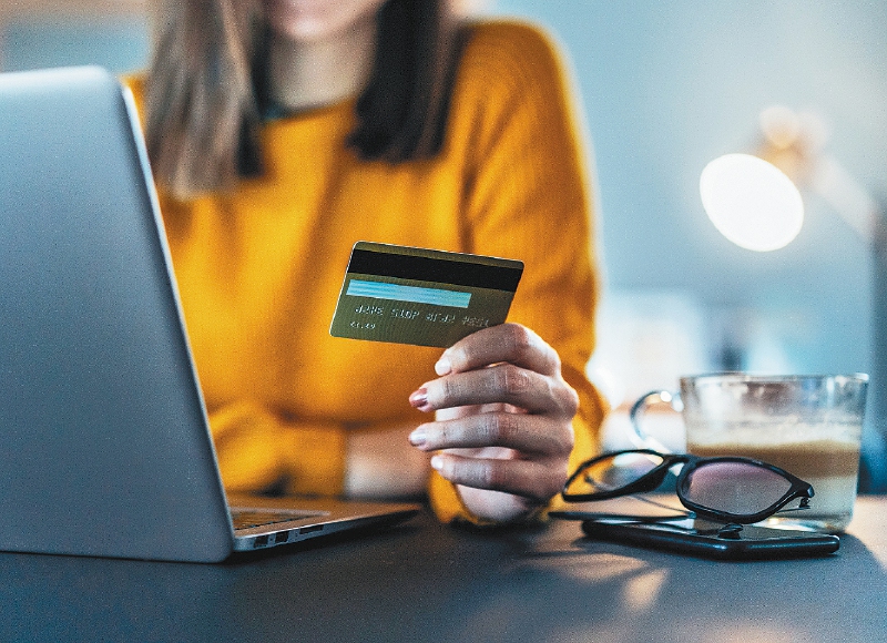 Estos bancos ofrecen las tarjetas de crédito con menores intereses