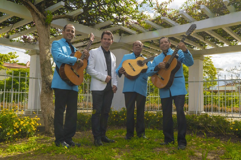 Jhonny Rivera: “Qué tal que supiera cantar”