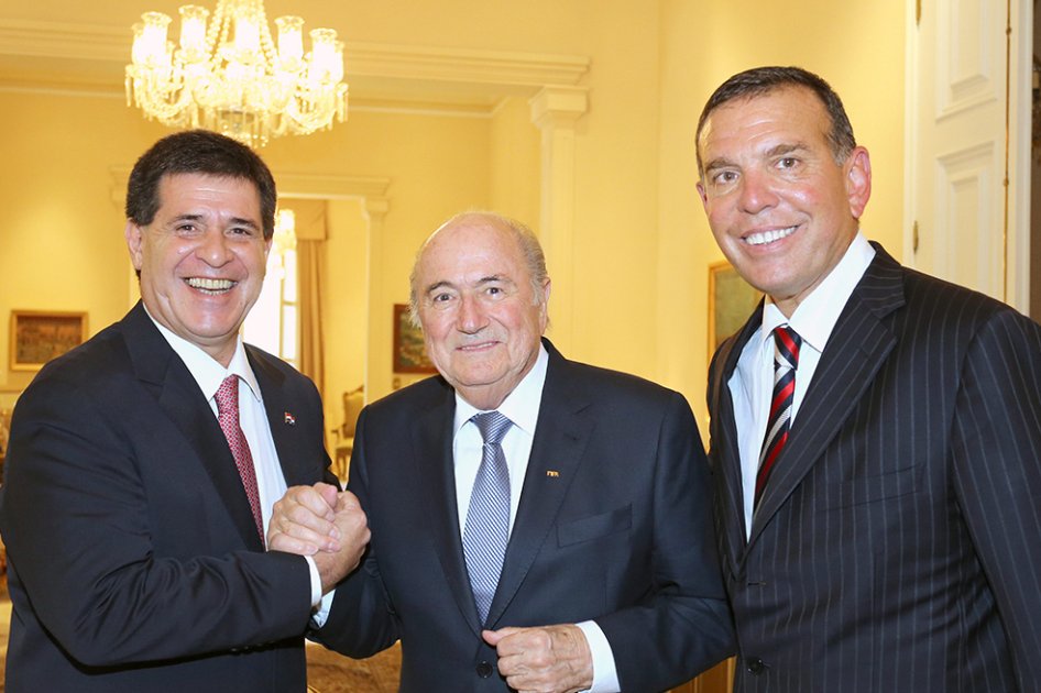 Presidente de Paraguay recibe a Blatter y a dirigentes de la Conmebol