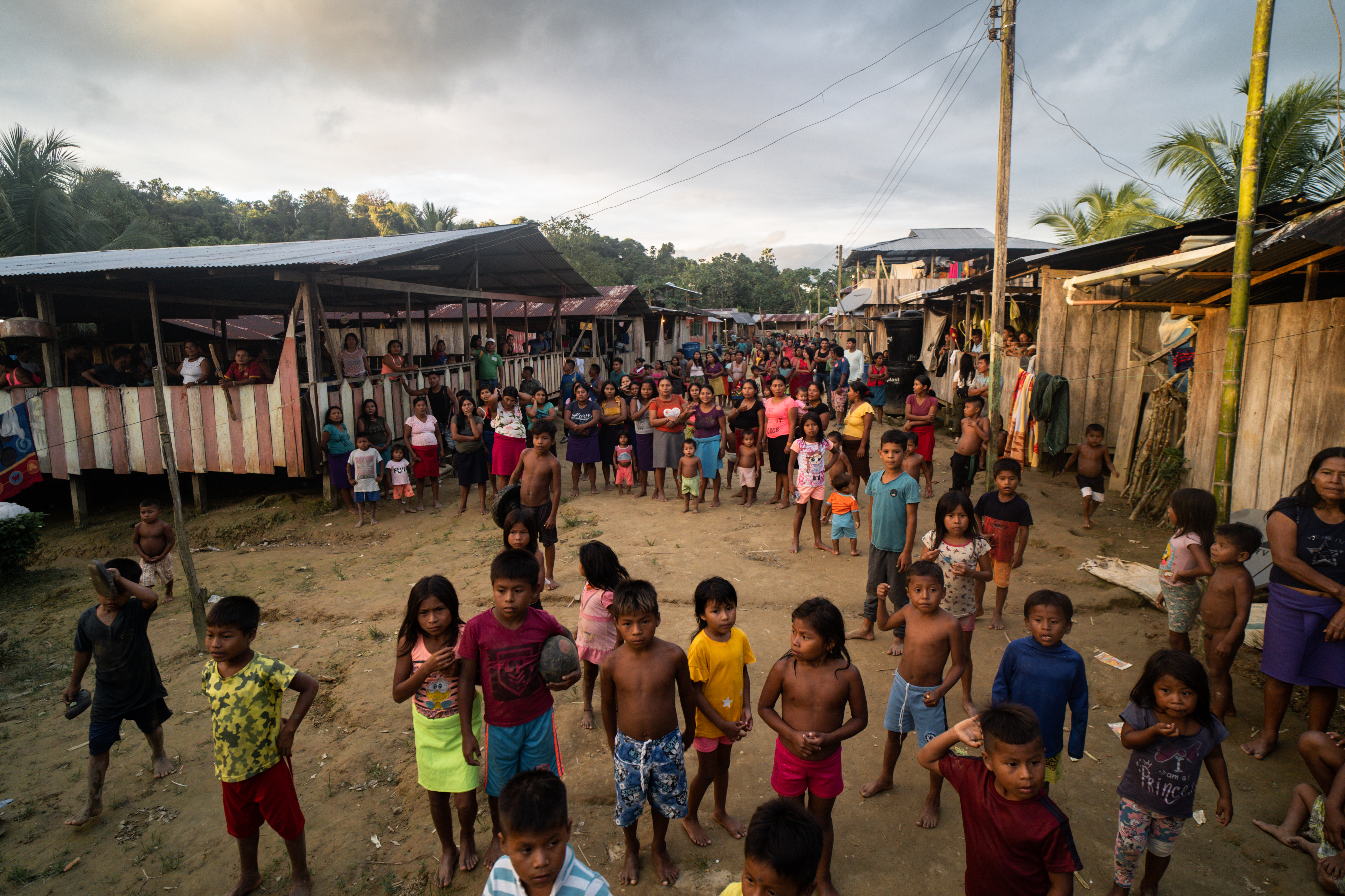 Víctimas de minas, desplazados y confinados: la crisis en San Juan (Chocó)