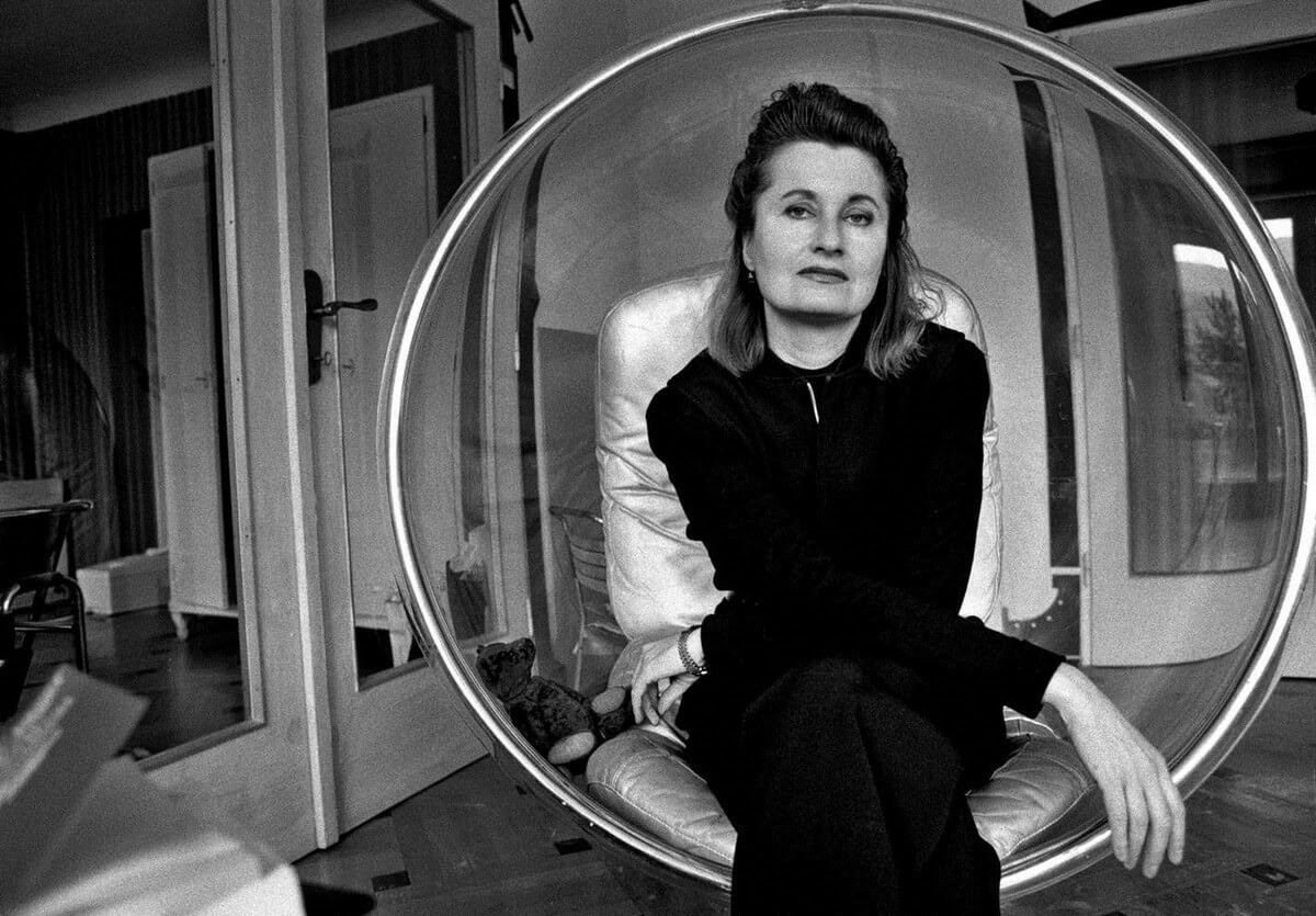 Desmienten noticia sobre la muerte de la nobel Elfriede Jelinek