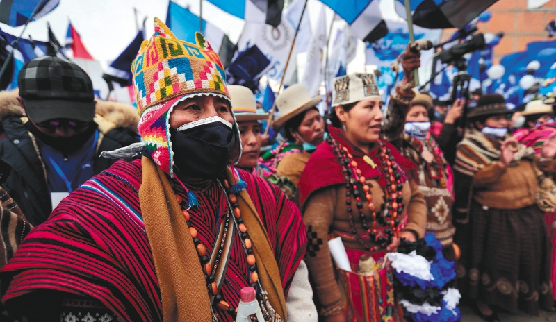 Bolivia, dos caras de unas elecciones atípicas