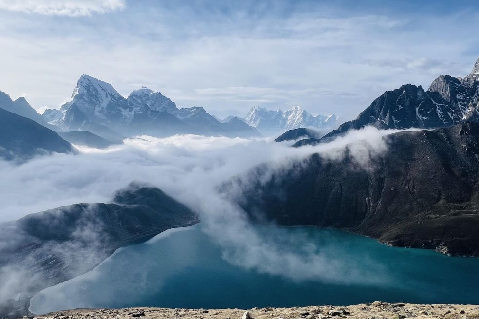 Río de nubes de Gudrun Hubinger fue tomada en el valle de Khumbu, en Nepal.