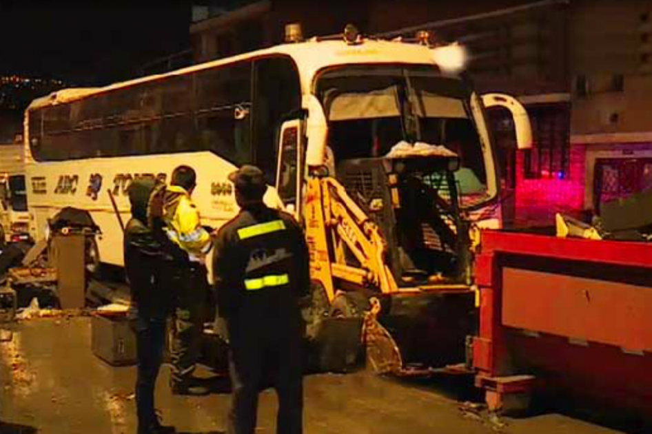 Trabajador de servicio de aseo perdió una pierna tras ser arrollado por bus en Bogotá