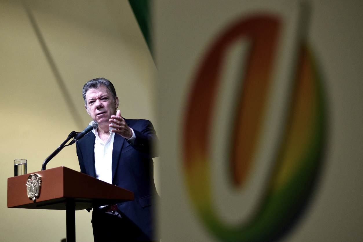 ¿Dardos de Santos a Vargas Lleras?