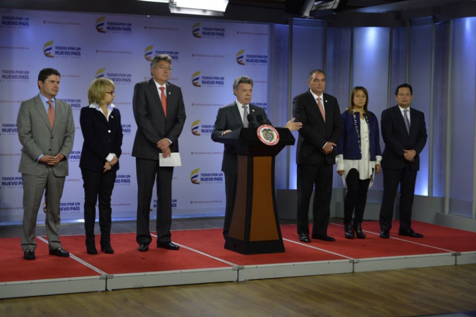 Santos ordena más austeridad a su equipo de gobierno