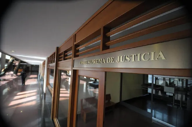 Condenan al exgobernador del Cesar, Lucas Gnecco, por irregularidades en contratos