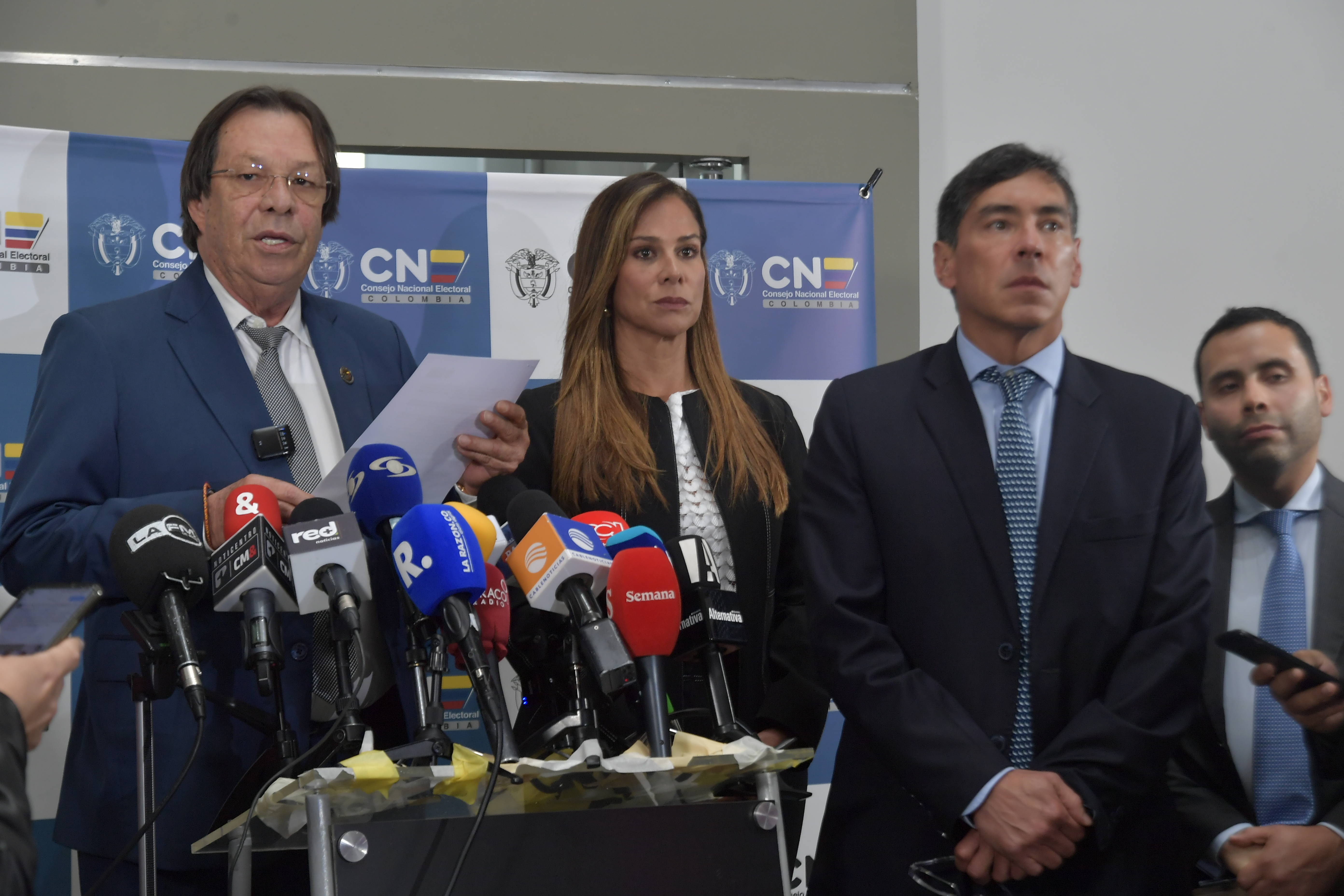 Así se están moviendo los partidos para elegir al reemplazo de Lorduy en el CNE