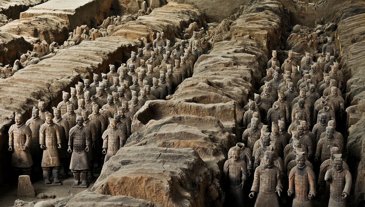 Huellas revelaron que menores ayudaron a crear los guerreros de terracota en China