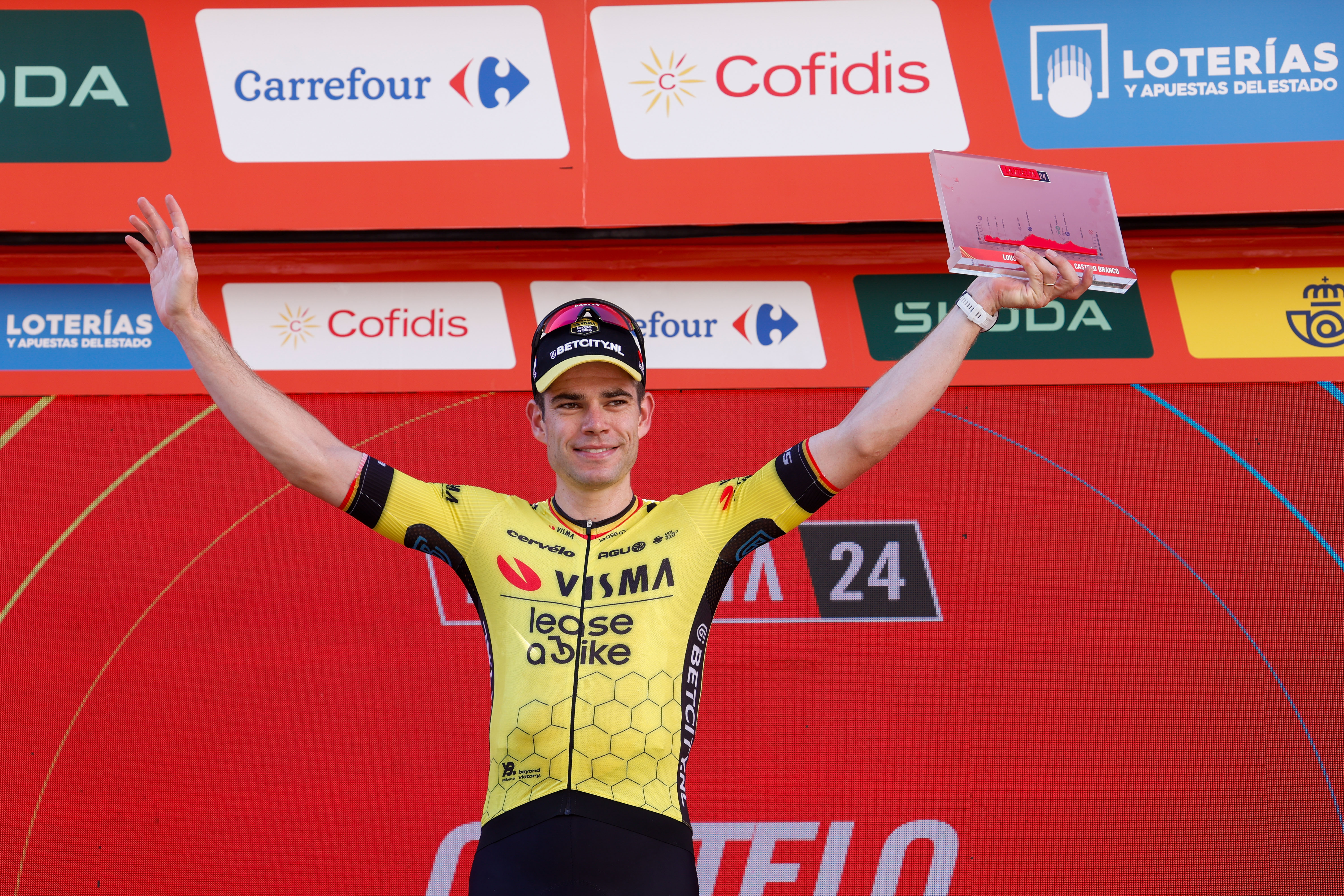 Wout van Aert firmó contrato vitalicio con Visma-Lease a Bike