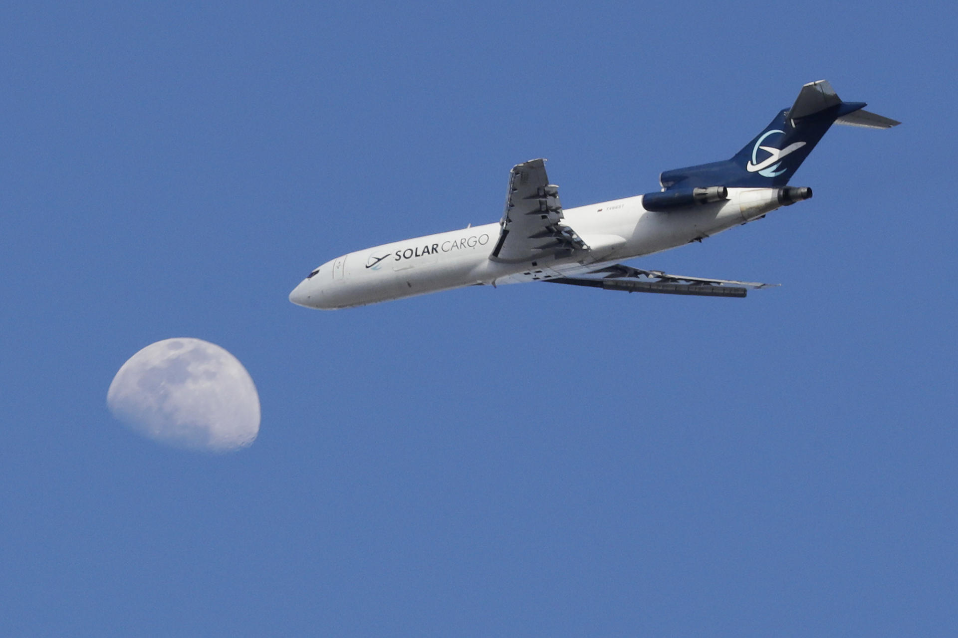 El tráfico aéreo se duplicará para 2045 y los aeropuertos lanzan una advertencia