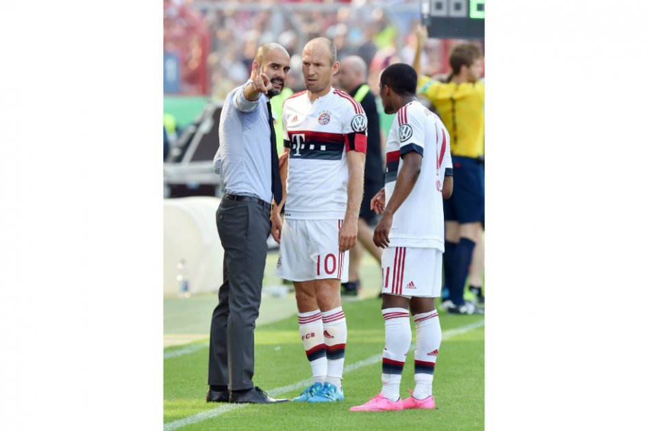 Bayern espera prolongar su reinado en la Bundesliga y la ‘era Guardiola’