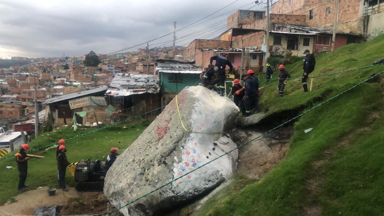 El trabajo del equipo de bomberos duró varias horas.