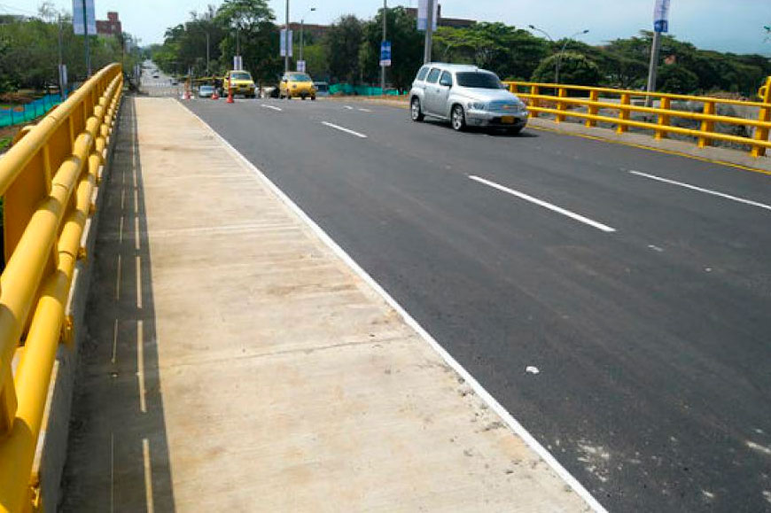 Arrancó restricción vehicular en puente vehicular de calle 80 con Ciudad de Cali