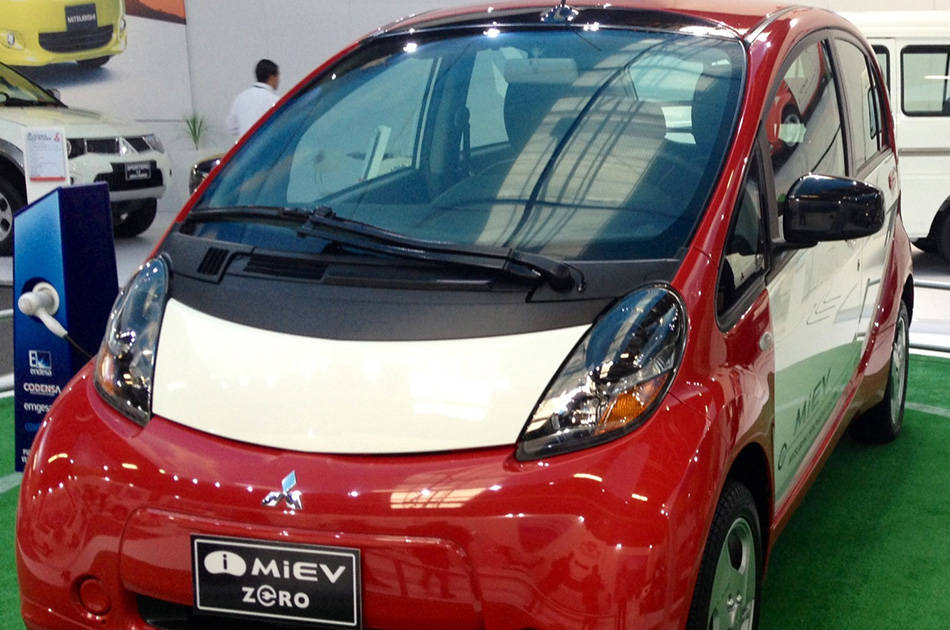 Mitsubishi se la juega por el medio ambiente