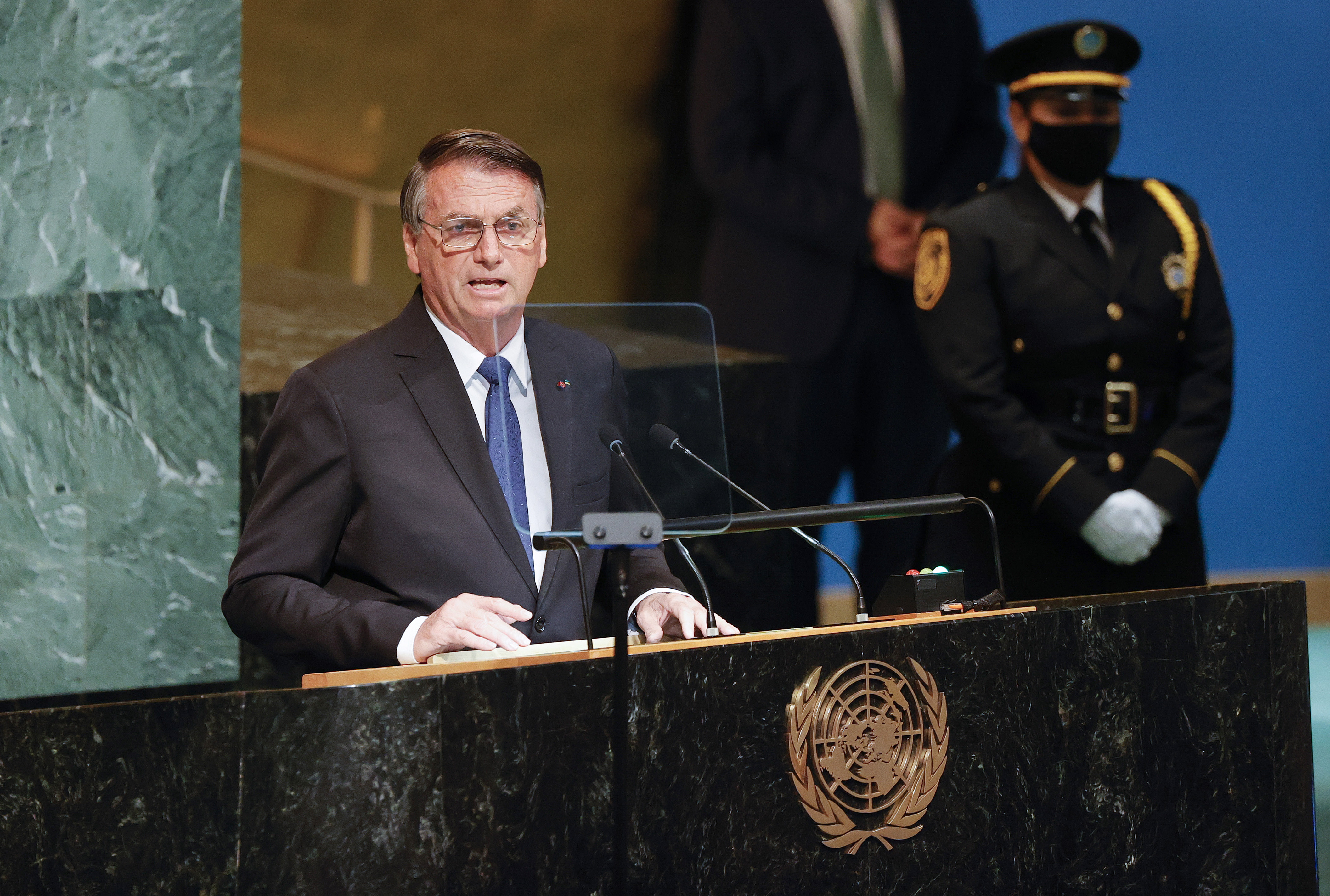 Bolsonaro aprovecha la escena de la ONU y el funeral de la reina para su campaña