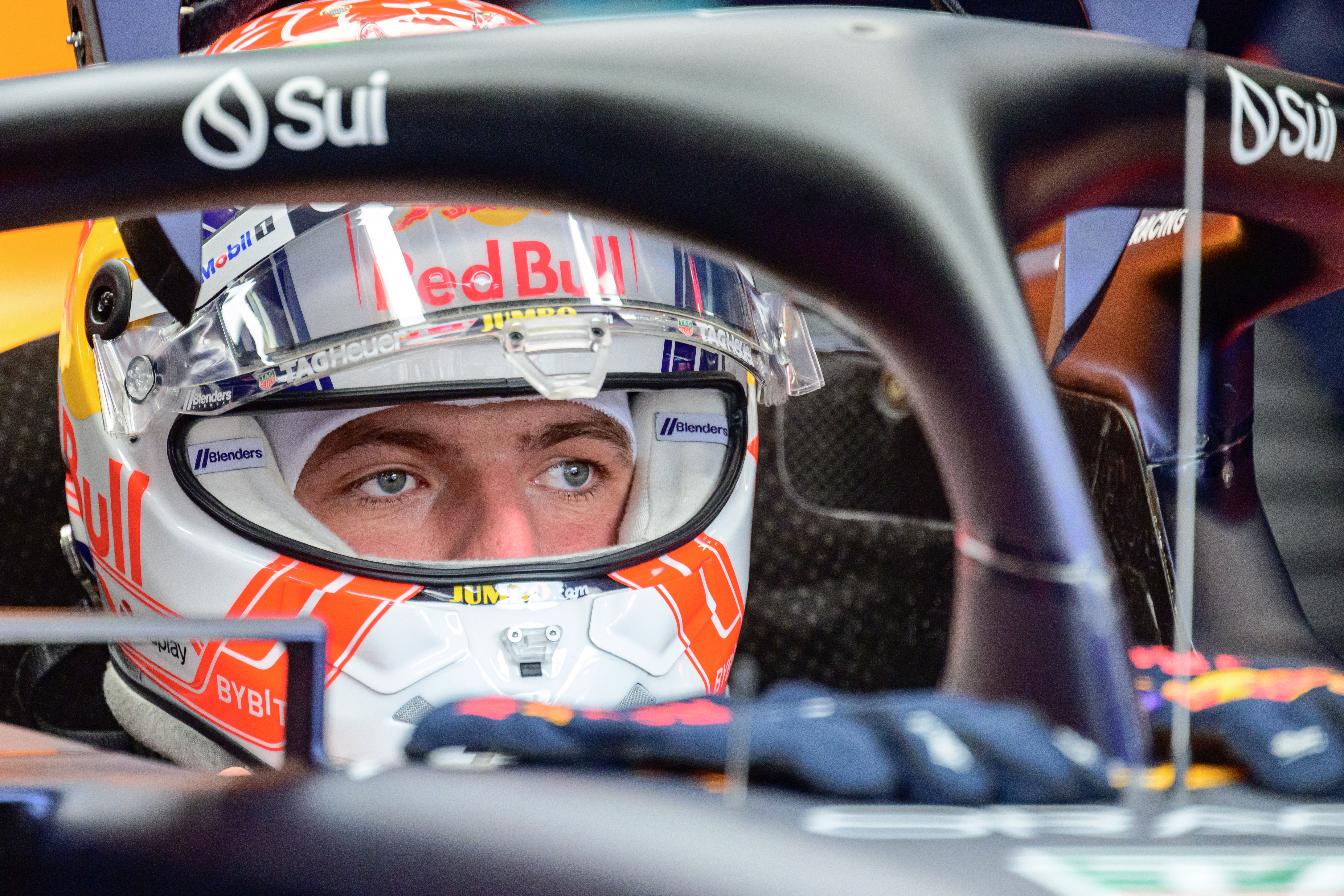 Verstappen se hace con la pole en Bélgica pero saldrá sexto ¿por qué?