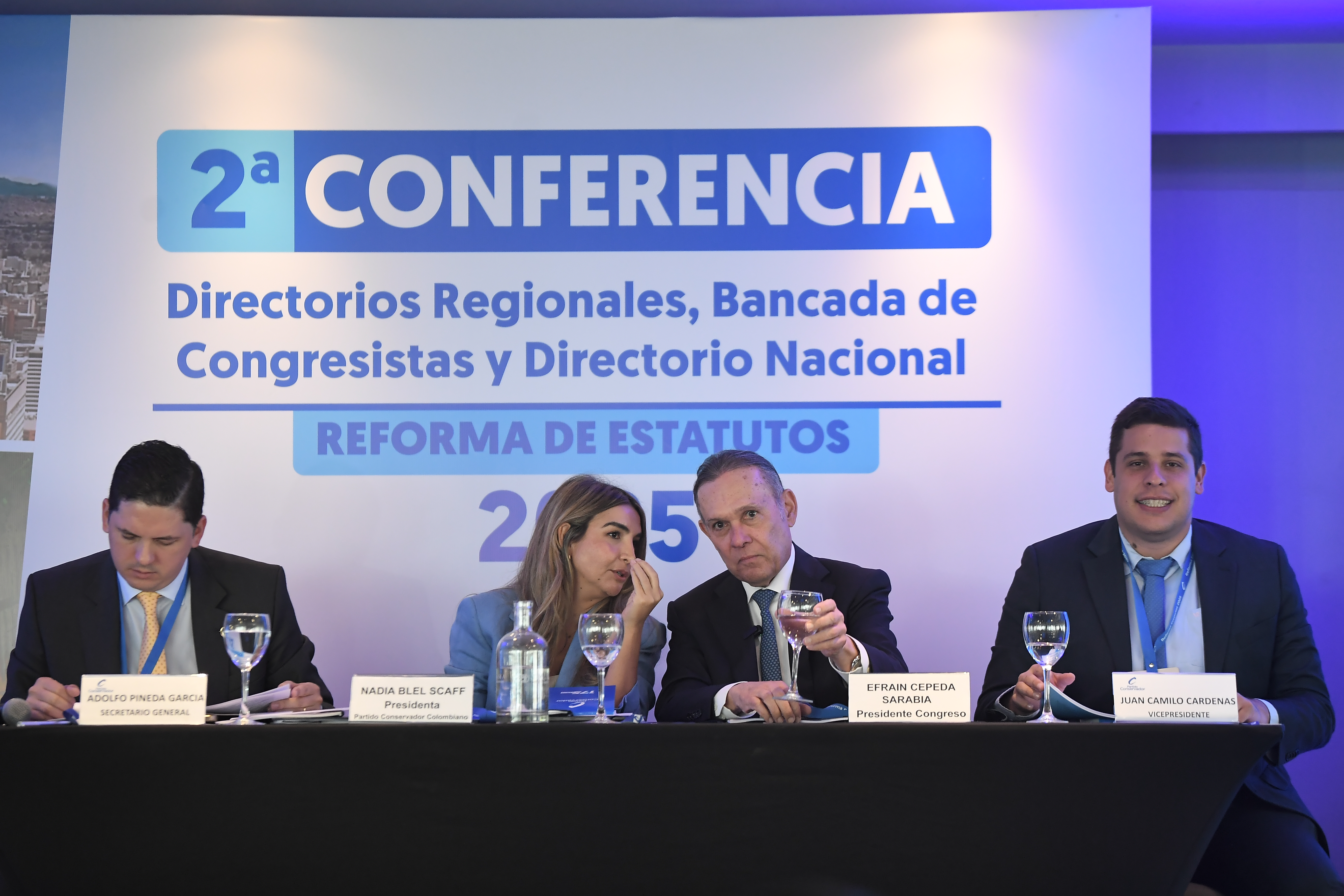 Se desata ruptura en partido Conservador por apoyos presidenciales