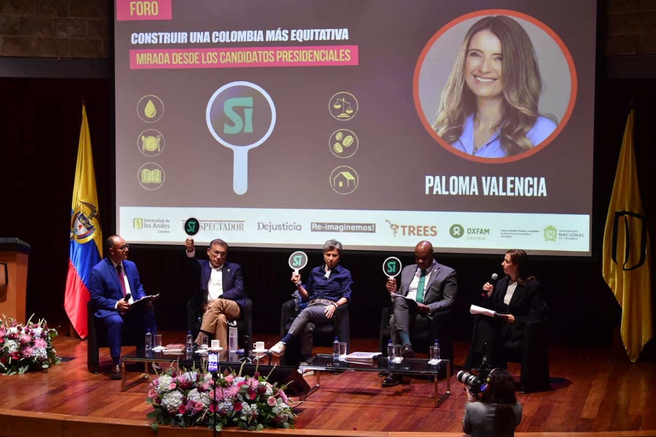 Candidatos a la presidencia en debate.