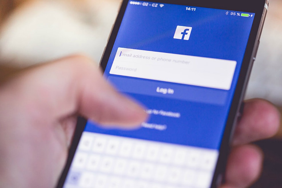 Facebook presenta las salas de audio en vivo, su versión de Clubhouse