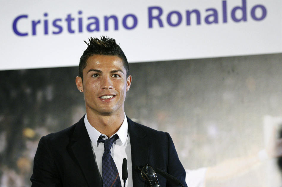 Cristiano Ronaldo renovó con Real Madrid hasta 2018
