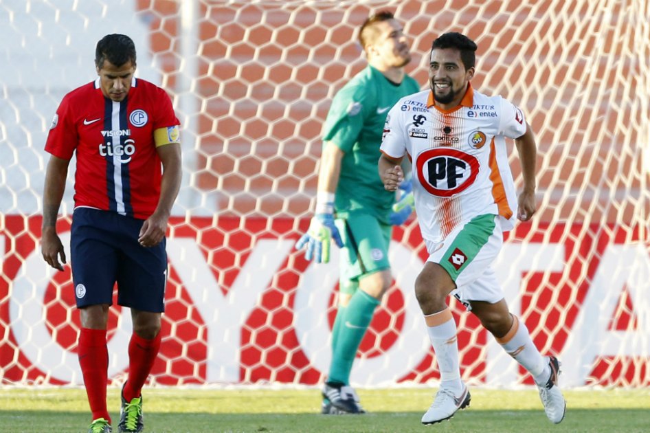 Cobresal venció a Cerro Porteño y Santa Fe depende de sí mismo para clasificar