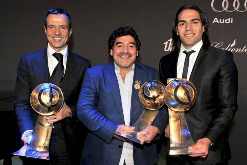 Falcao recibió premio al mejor jugador del mundo en 2012