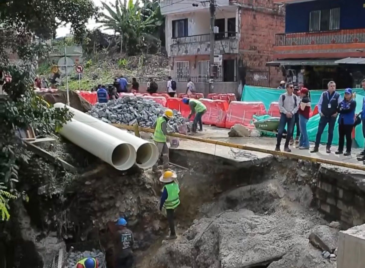 Reabrieron puente La Limona en la vía Medellín-Itagüí luego de diez días cerrado