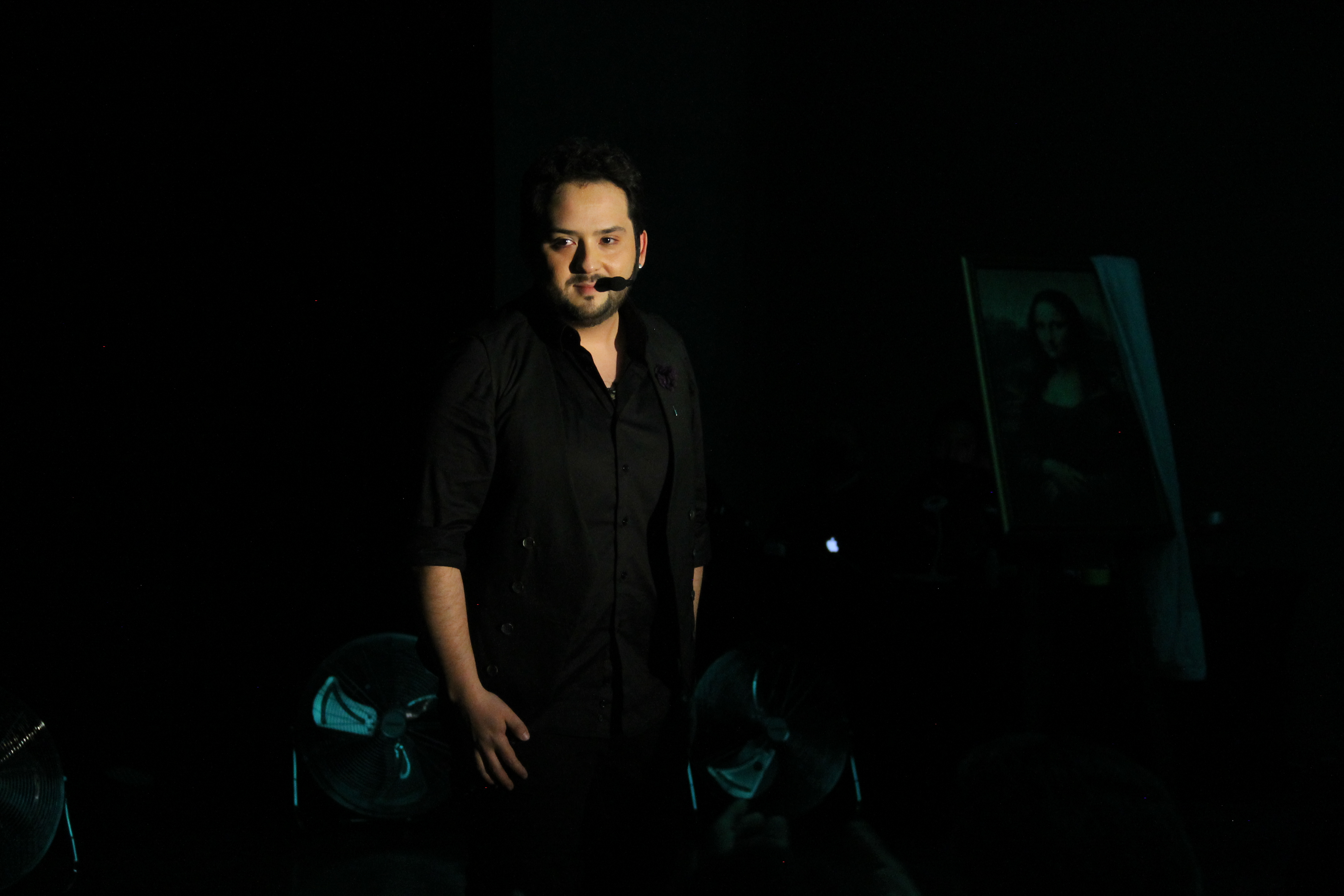 Juan Alvarez desarrolla un performance emocional que buscará despertar los sentidos a través de sonidos, anécdotas y sorpresas.