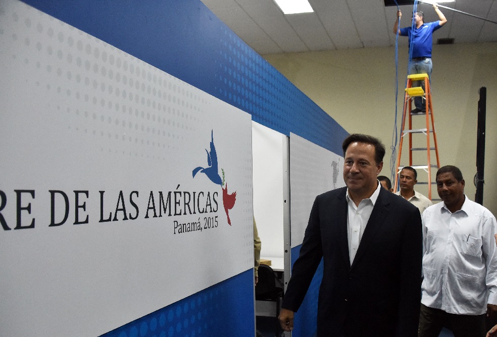 El presidente panameño, Juan Carlos Varela, ultima los detalles del encuentro que comenzará mañana en su país. /AFP