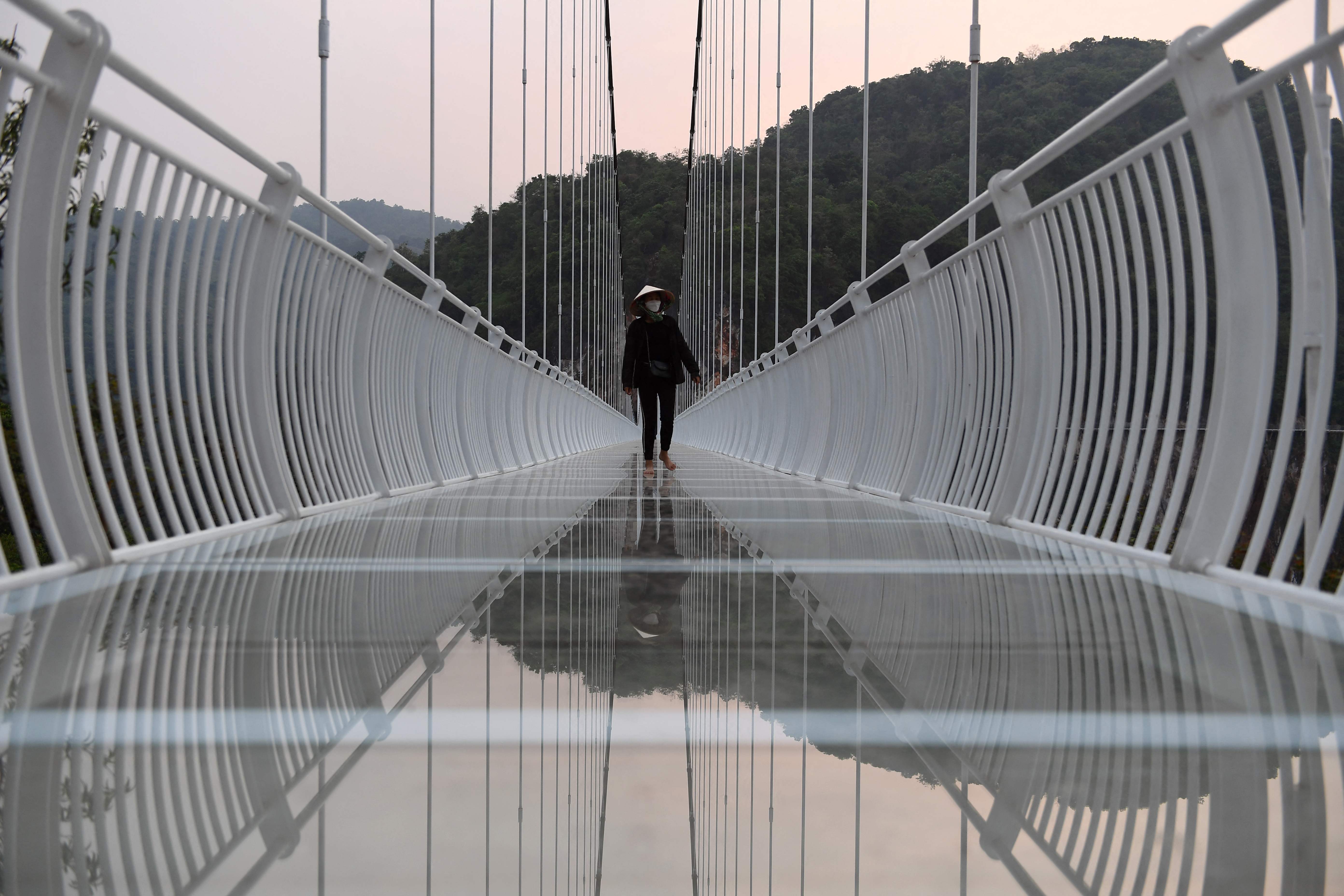 Puente de Cristal en Vietnam, 2022