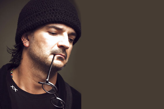 Ricardo Arjona: «No me considero ni poeta ni cantante»