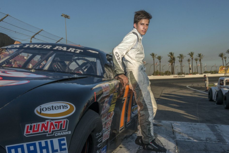 Juan Esteban García ficha por uno de los equipos más importantes de la Nascar