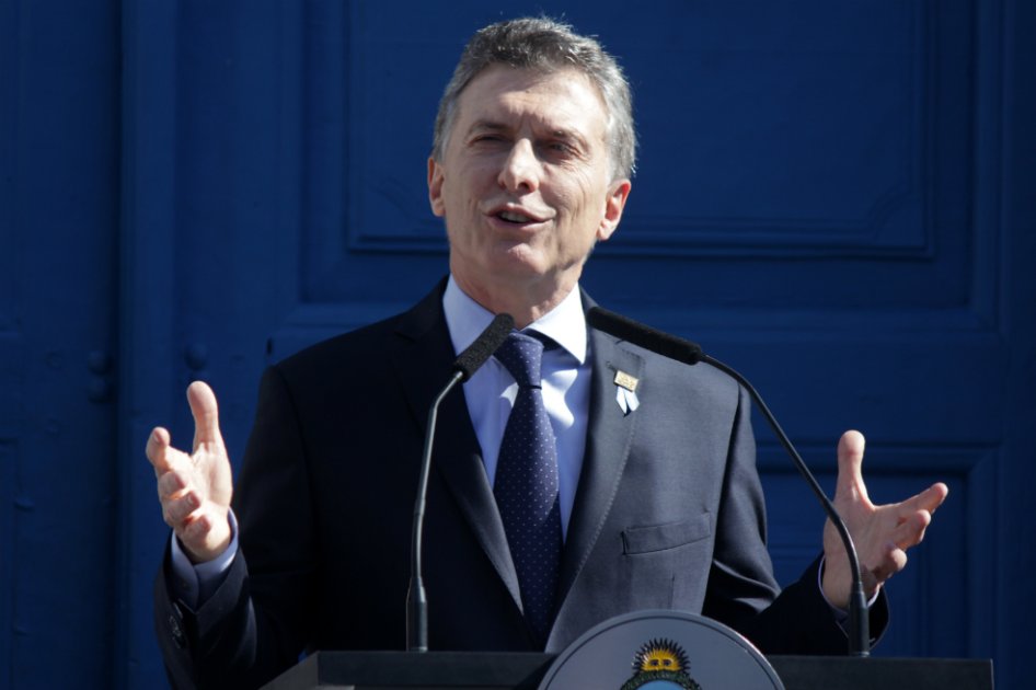 Macri avisa que volverá a haber cortes de luz este verano en Argentina
